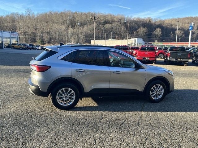 2022 Ford Escape SE - AWD...LIKE NEW IN AND OUT!!!